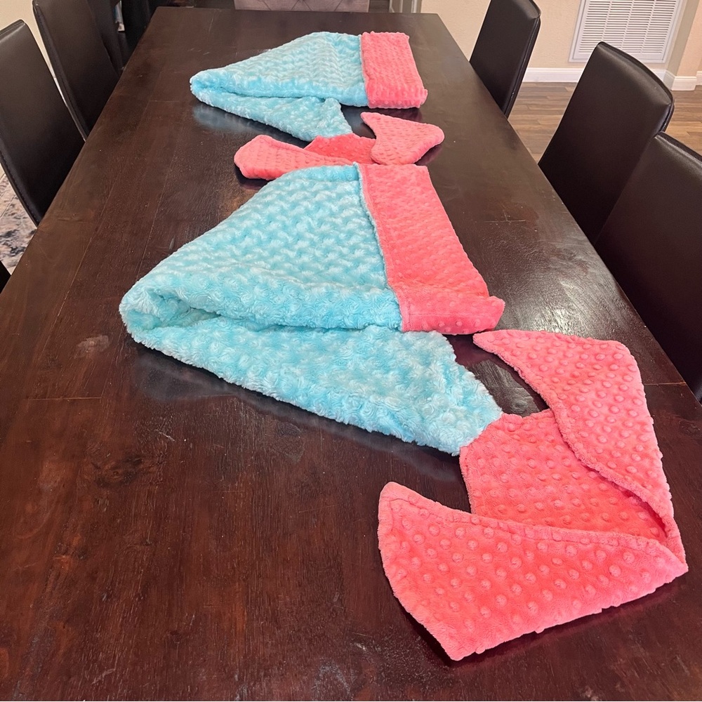 Cozy Mermaid Tail Blanket for Kids - Pink and Blue. By Tara’s Cozy Creations. - Picture 9 of 12